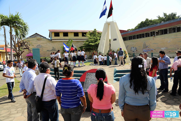 Conmemoran 35 aniversario de la liberación de León