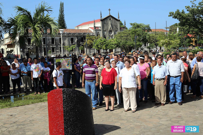 Conmemoran 35 aniversario de la liberación de León