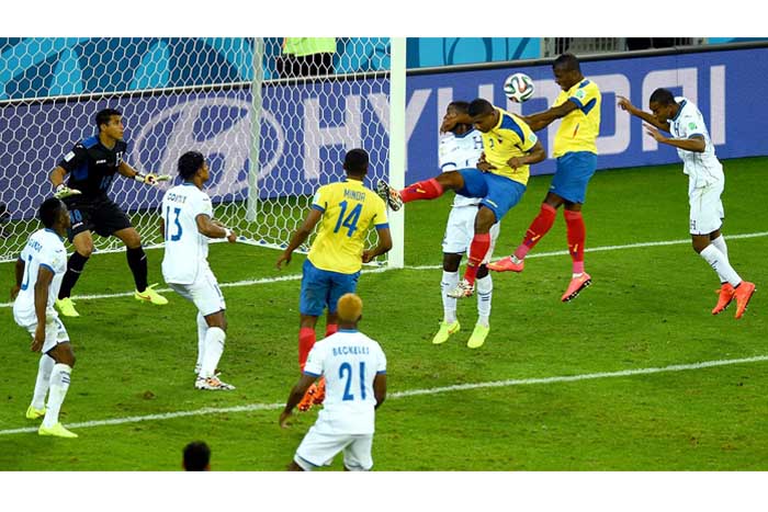 Enner Valencia sostiene a Ecuador y deja en coma a Honduras