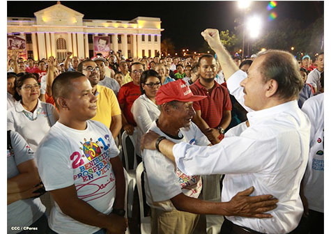 Daniel y Rosario celebran junto al pueblo el Día Internacional de los Trabajadores