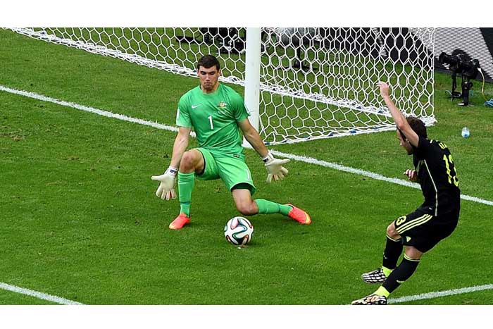 España logra su victoria del honor ante Australia