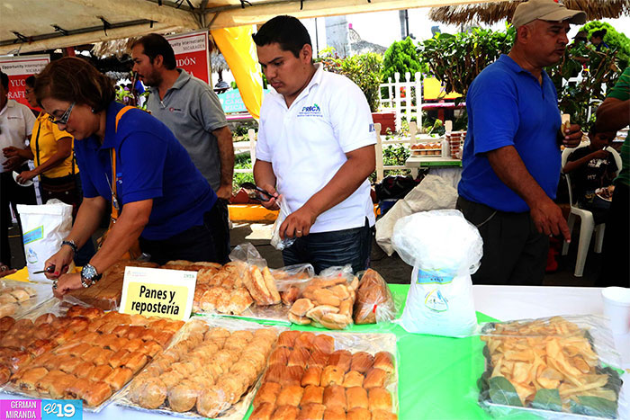 Realizan exquisita demostración de alimentos elaborados a base de Yuca en el Puerto Salvador Allende