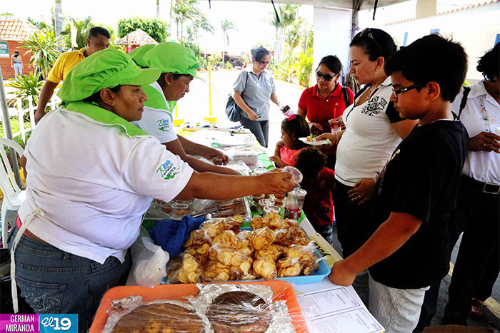 Realizan exquisita demostración de alimentos elaborados a base de Yuca en el Puerto Salvador Allende