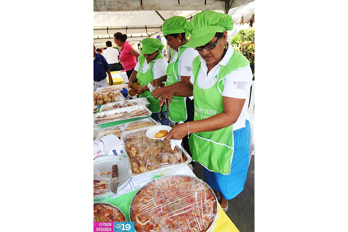 Realizan exquisita demostración de alimentos elaborados a base de Yuca en el Puerto Salvador Allende