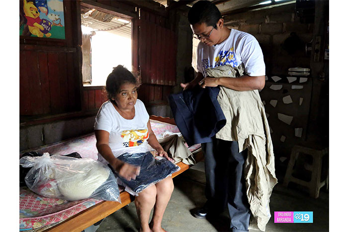 Gobierno Sandinista garantiza paquetes de ropa y alimentos a familias de escasos recursos  