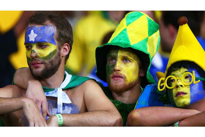 La tristeza y la vergüenza toman las calles de Brasil tras el 1-7 en semis