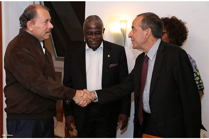 Presidente Daniel se reúne con el presidente del FIDA, Kanayo Nwanze