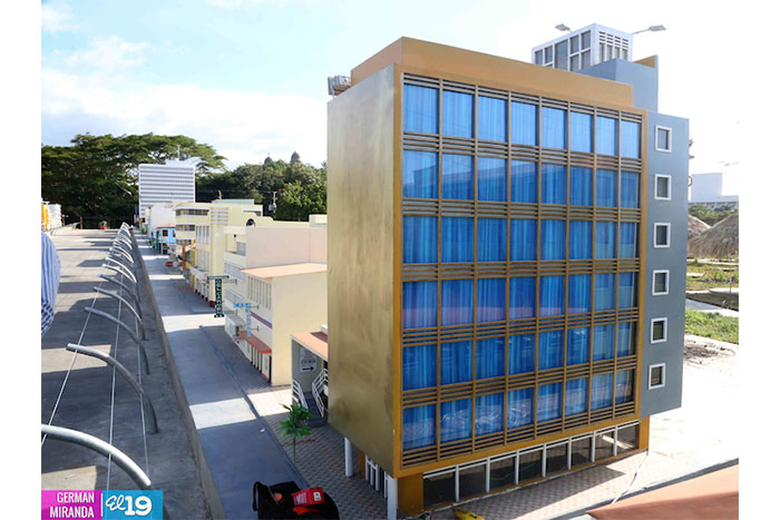 Instalan réplica de Avenida Roosevelt en el Paseo Xolotlán  