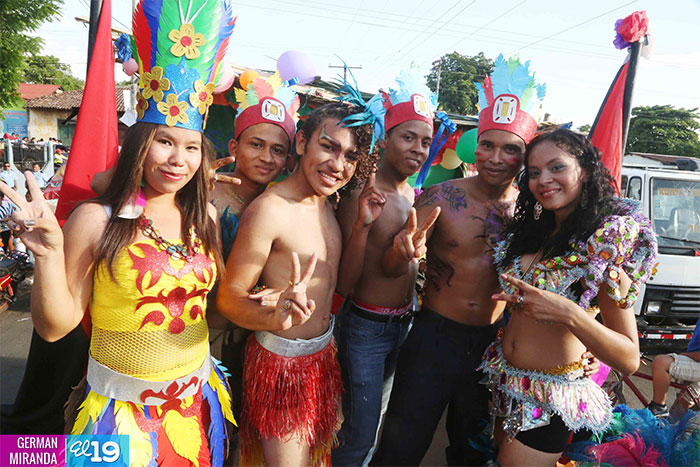Inmensa caravana del amor y la alegría recorre Chinandega