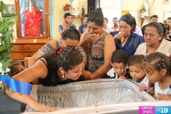 San Juan de Limay da último adiós a víctimas de masacre