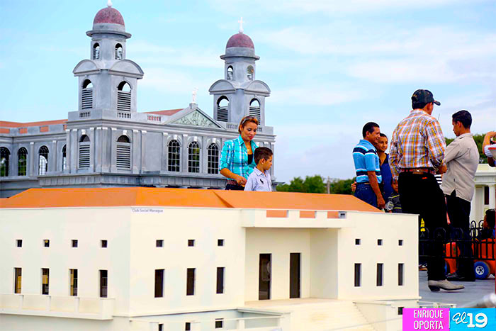 Familias capitalinas disfrutan el fin de semana en el Paseo Xolotlán