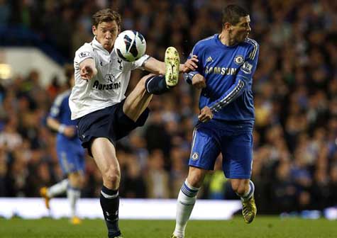 Chelsea y Tottenham empataron y sigue expectantes por Europa