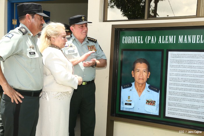 Ejército inaugura moderno complejo de simulación de helicópteros y paracaídas