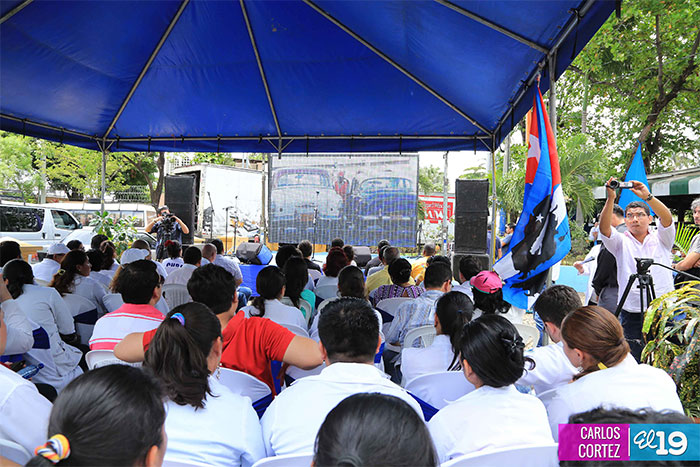 Embajada de Cuba y Juventud Sandinista celebran cumpleaños de Fidel y Tomás