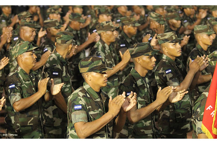 Daniel preside 34 aniversario de la Fuerza Naval del Ejército de Nicaragua