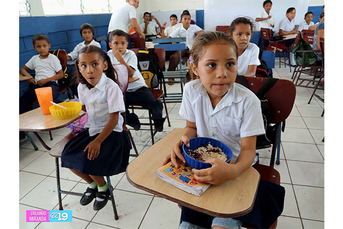 Gobierno Sandinista refuerza merienda escolar en el Corredor Seco