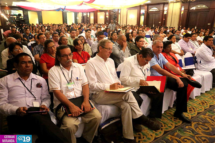 Inauguran VII Congreso de los Trabajadores de la Salud