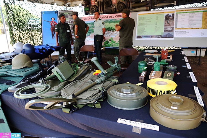 Ejército de Nicaragua abre las puertas de exposición estática de técnica militar