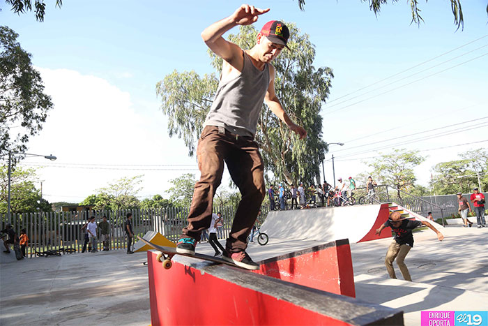 Realizan circuito cerrado de deportes extremos