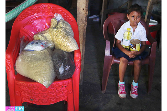 Gobierno continúa entrega de ayuda alimentaria a familias del Corredor Seco
