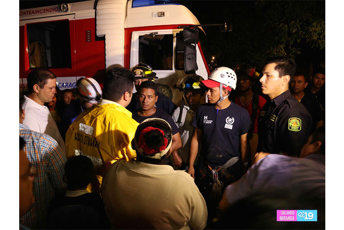 Gobierno y Alcaldía brindan ayuda solidaria ante fuerte aguacero en Managua