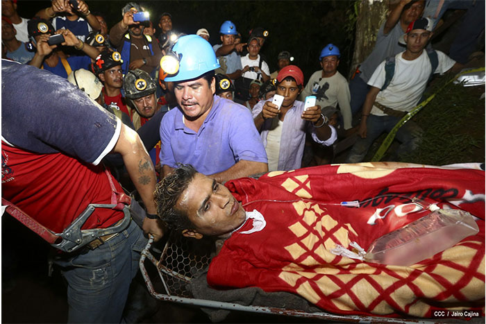 NICARAGUA AGRADECE A DIOS POR PERMITIR RESCATE DE MINEROS