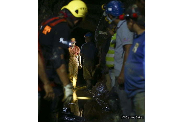 NICARAGUA AGRADECE A DIOS POR PERMITIR RESCATE DE MINEROS