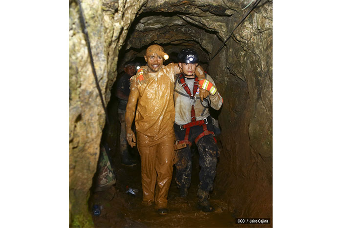 NICARAGUA AGRADECE A DIOS POR PERMITIR RESCATE DE MINEROS