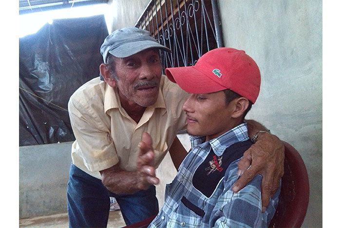 Emotivo reencuentro  de mineros artesanales con familiares y amigos