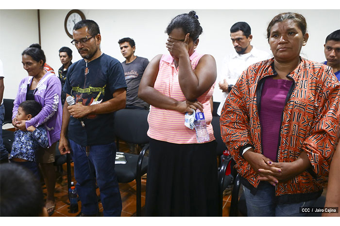 Mineros rescatistas revelan riesgos: "No pudimos hacer más!"