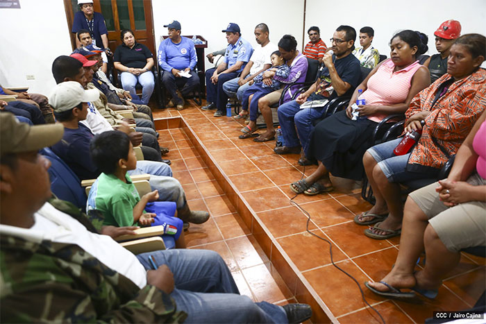 Mineros rescatistas revelan riesgos: "No pudimos hacer más!"