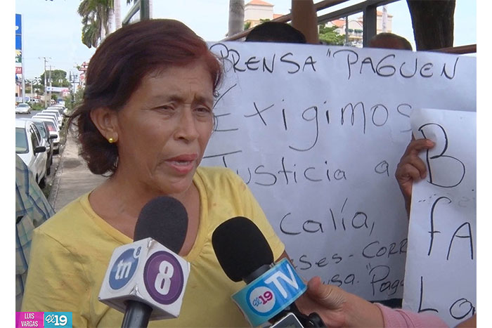 La Prensa pone oídos sordos a demanda de taxistas