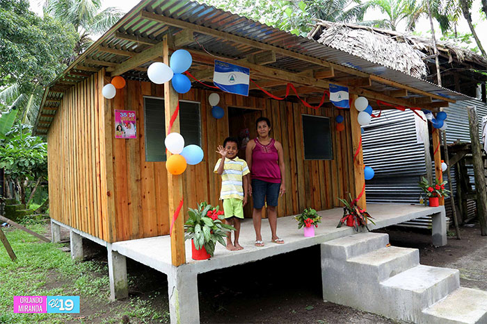 54 Familias multiétnicas de San Juan de Nicaragua reciben una vivienda digna del Gobierno Sandinista