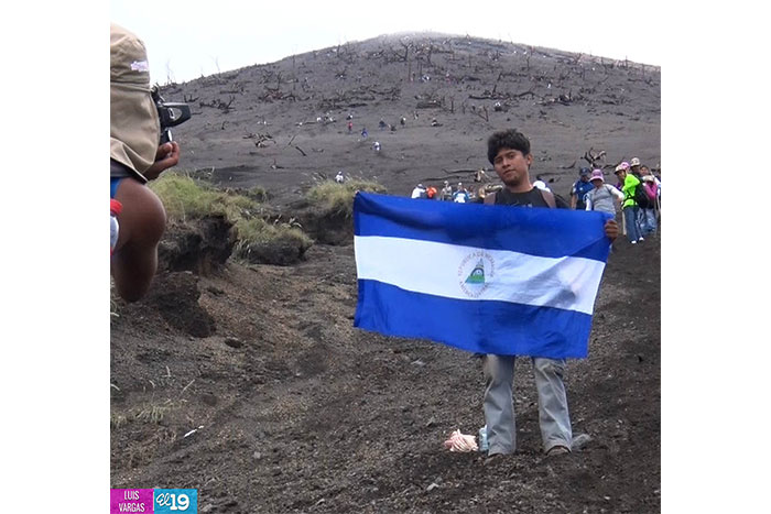 ¡Majestuoso e imponente San Cristóbal!
