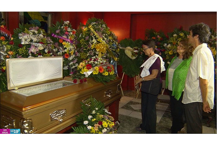 Familia Sandinista da ultimo adiós al Compañero Inocente Escobar  