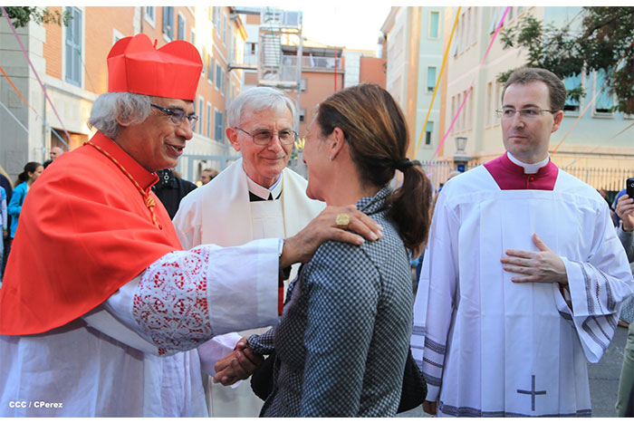 Cardenal Brenes toma posesión de Parroquia San Joaquín, en Roma