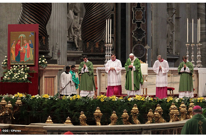Cardenal Brenes toma posesión de Parroquia San Joaquín, en Roma