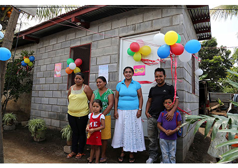 INVUR entrega 23 viviendas a familias de Carazo