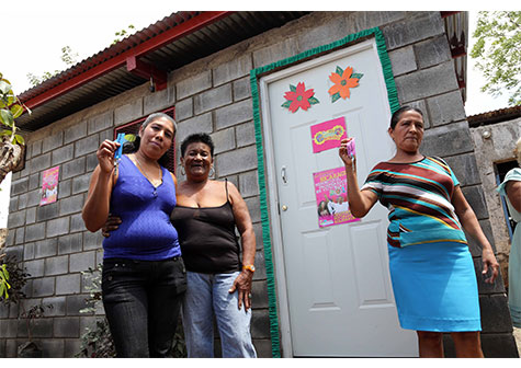 INVUR entrega 23 viviendas a familias de Carazo