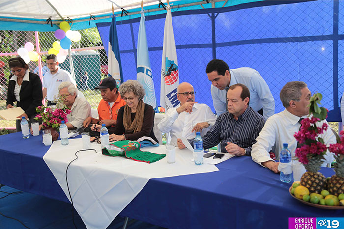 Director Fondos OPEP recorre proyectos de electrificación