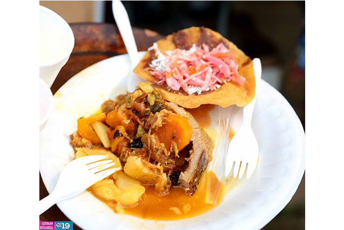 Chontales y Matagalpa se lucen en Feria de Comidas Típicas