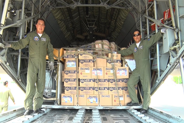Arriba a Nicaragua avión Ecuatoriano con ayuda humanitaria