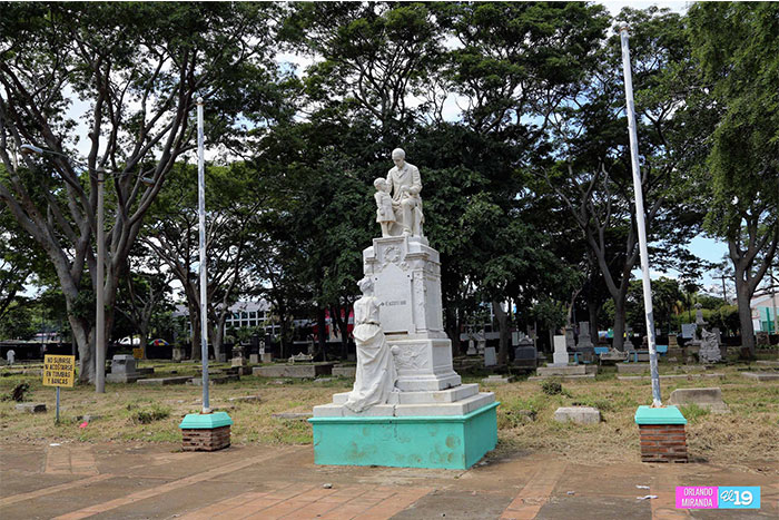 Grandes personalidades de la historia reposan en el Cementerio General de Managua