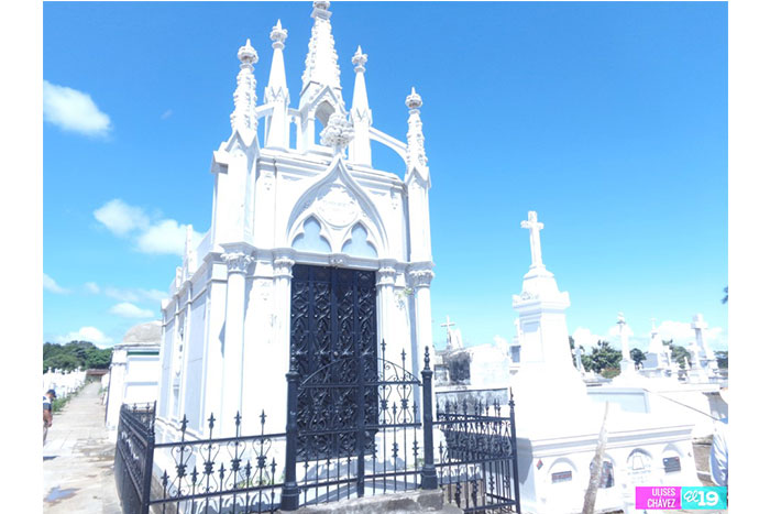 El Cementerio de Granada es un tesoro de Nicaragua