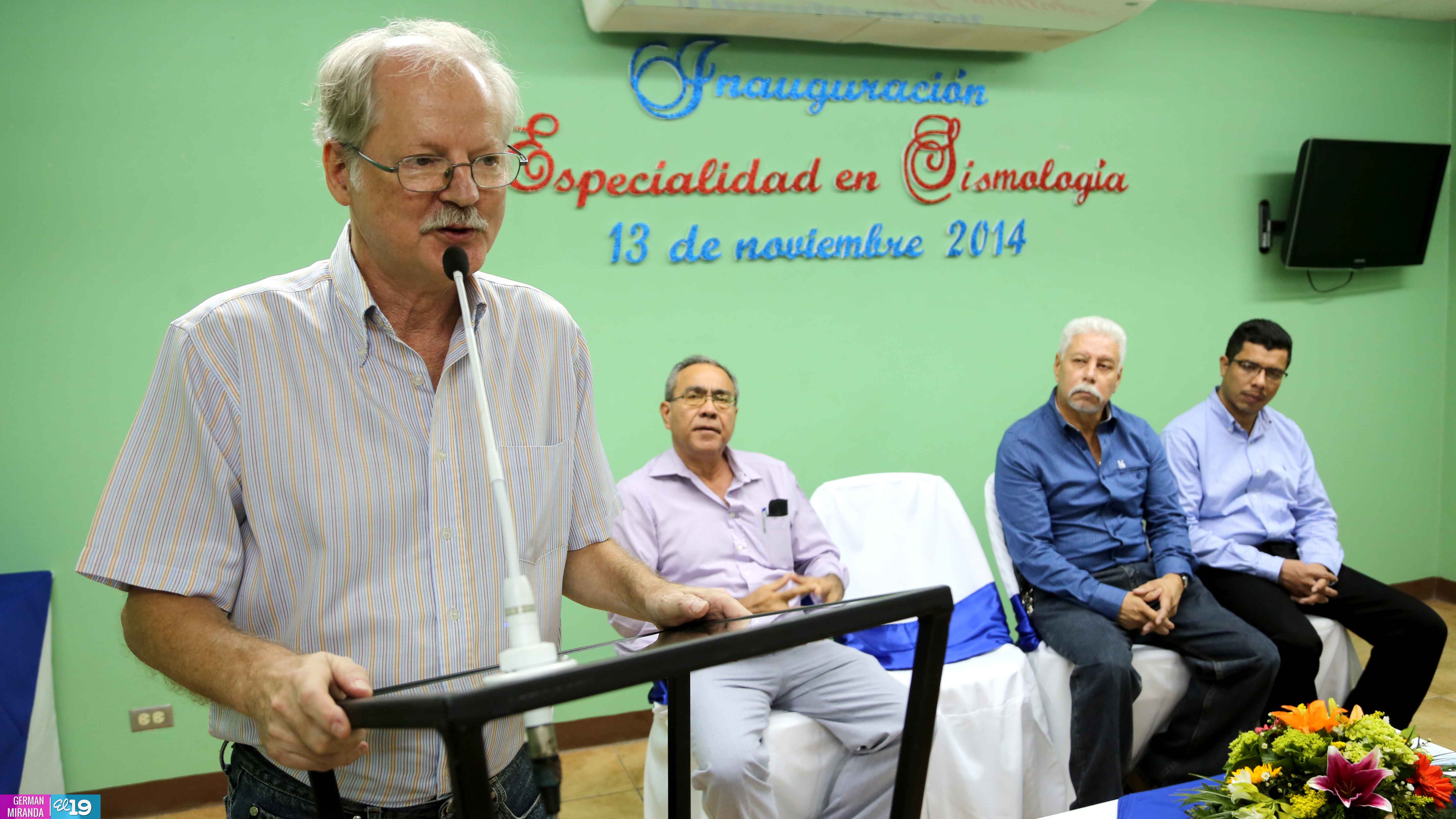 Inauguran especialidad en sismología