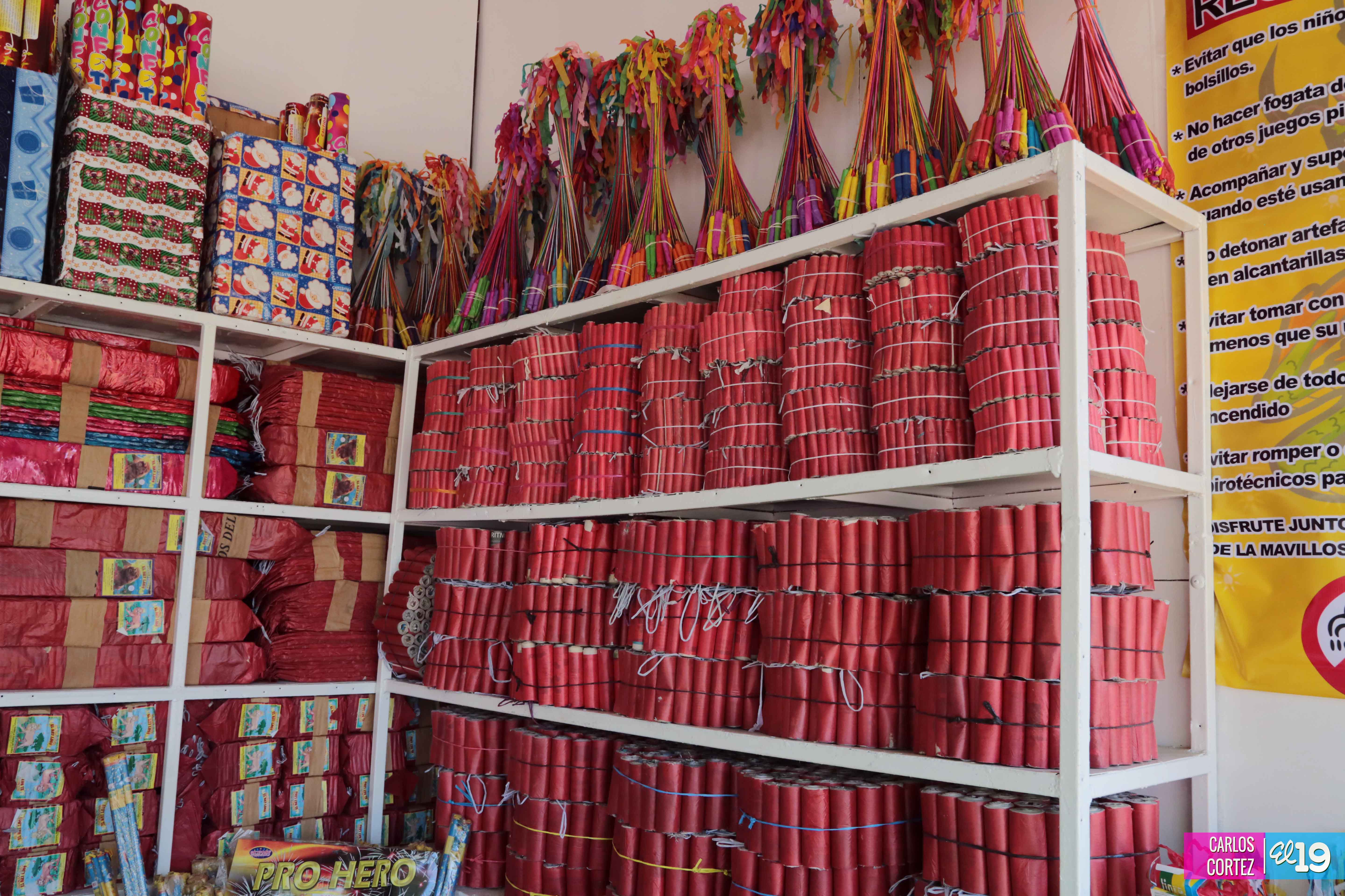 Comerciantes de pólvora muy entusiasmados con ventas