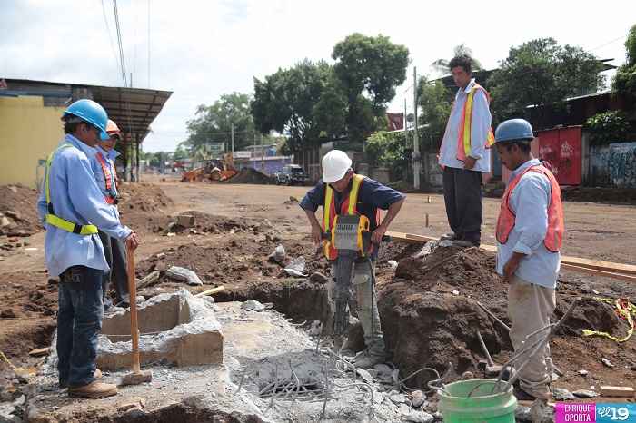 Avanza construcción del paso a desnivel Rubenia
