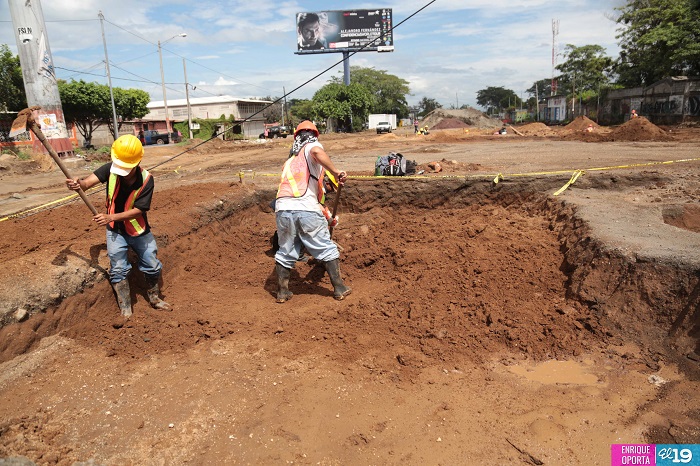 Avanza construcción del paso a desnivel Rubenia