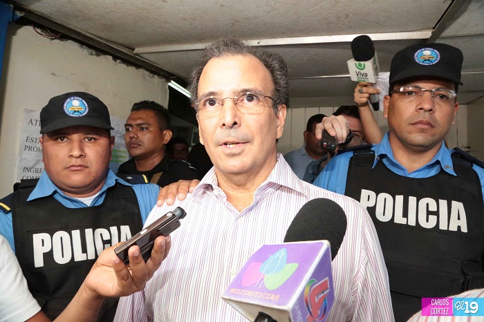 Socio de Álvaro Montealegre lo demanda por U$2.9 millones