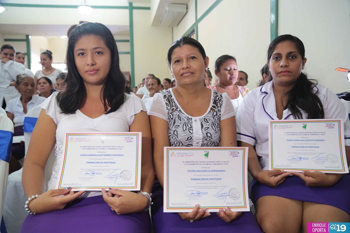 SILAIS promociona a 115 parteras y parteros de comunidades rurales de Managua